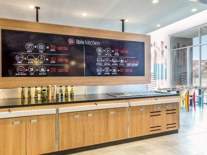 Ibis Budget Calama Exteriör bild